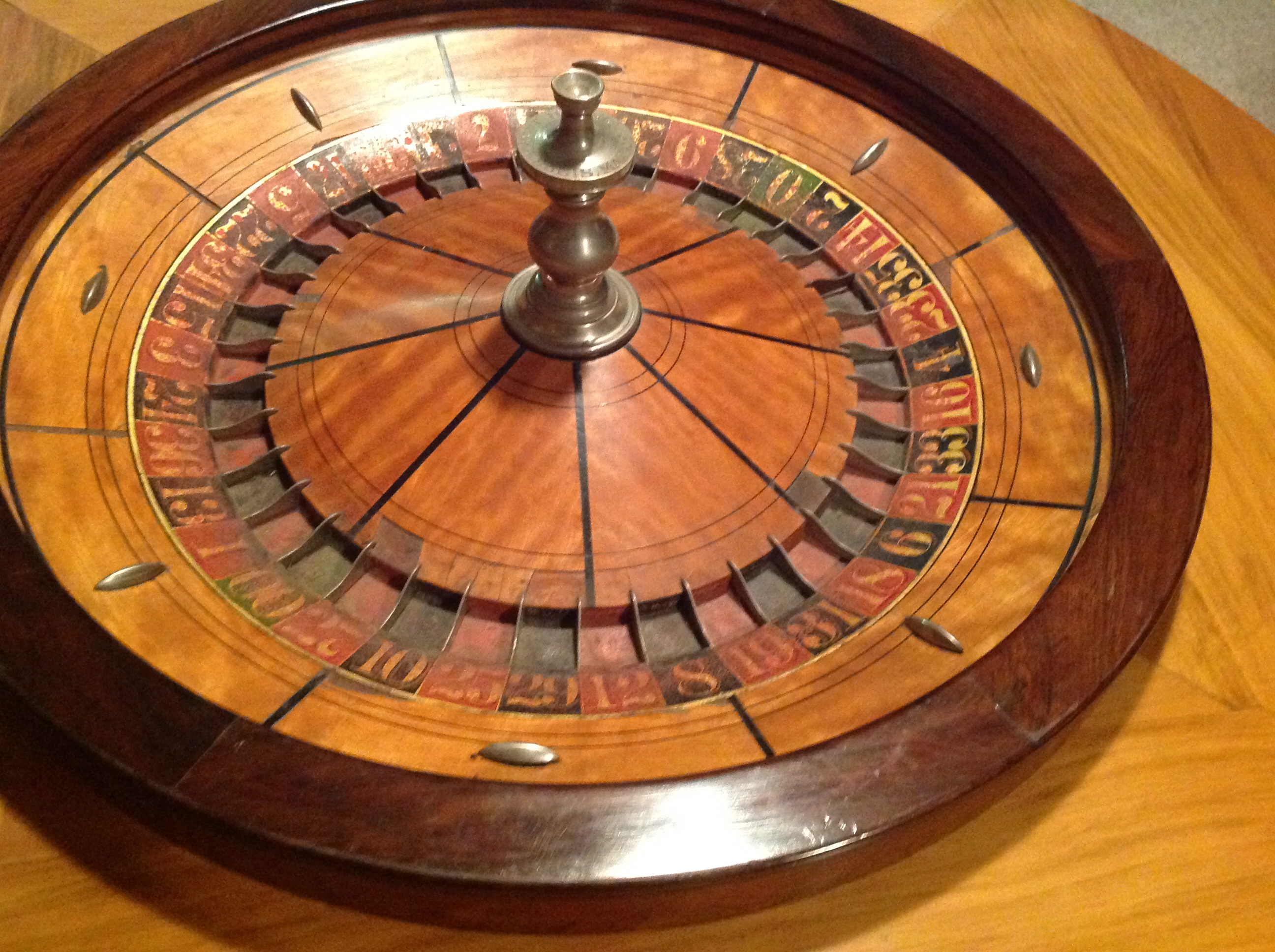 roulette table wheel