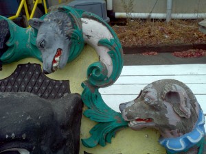 carousel rounding board wolf  head 3