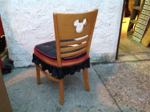 mickey mouse chair 4