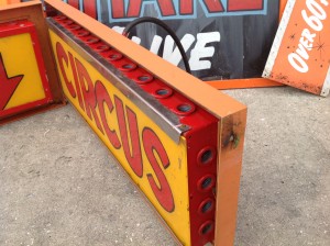 sideshow circus alive animated signs 1