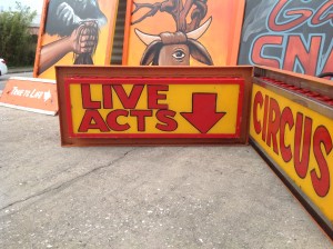sideshow circus alive animated signs4