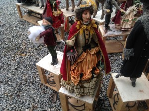 animated christmas high end  store display 8