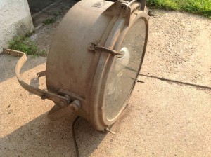 spot light crouse hinds 8