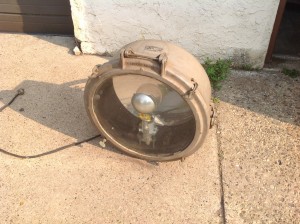 spot light crouse hinds 9