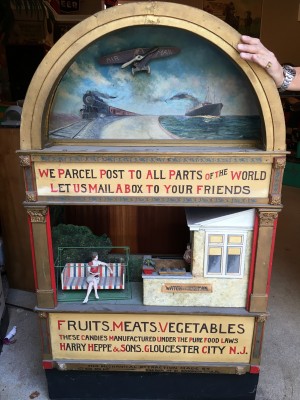 store display animate parcel post 3