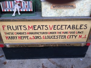 store display animate parcel post 4