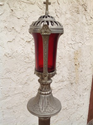 funeral palor torches 5