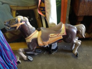 carousel horse group metal 2016 25