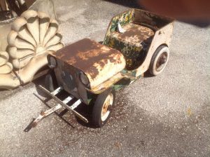 amusement park jeep 1