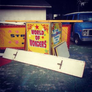 sideshow barkers stand