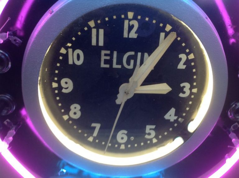 Vintage Used Cars Neon Clock « Obnoxious Antiques