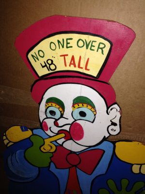 clown height sign