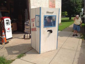 ticket booth titl a wheel 5