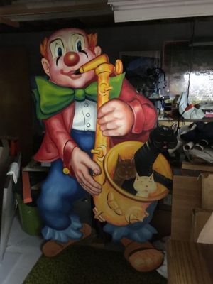 clown wooden horn & cats 1 2019
