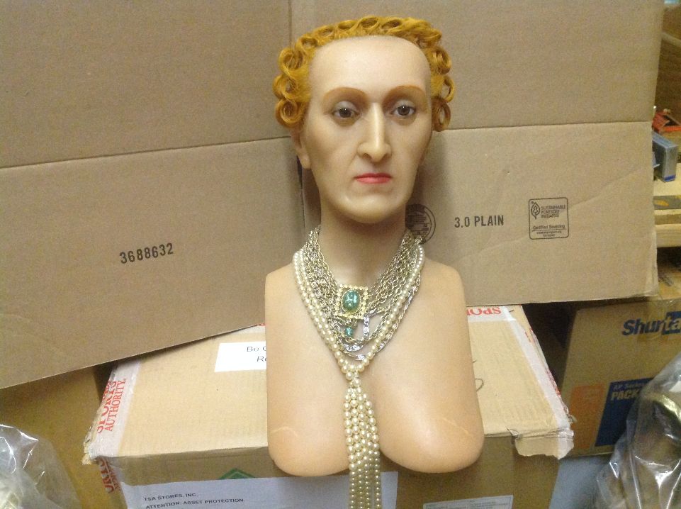 Vintage Wax Museum Queen Elizabeth I Wax Head « Obnoxious 