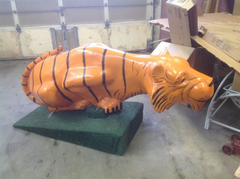 Vintage Gas Station Esso Tiger « Obnoxious Antiques