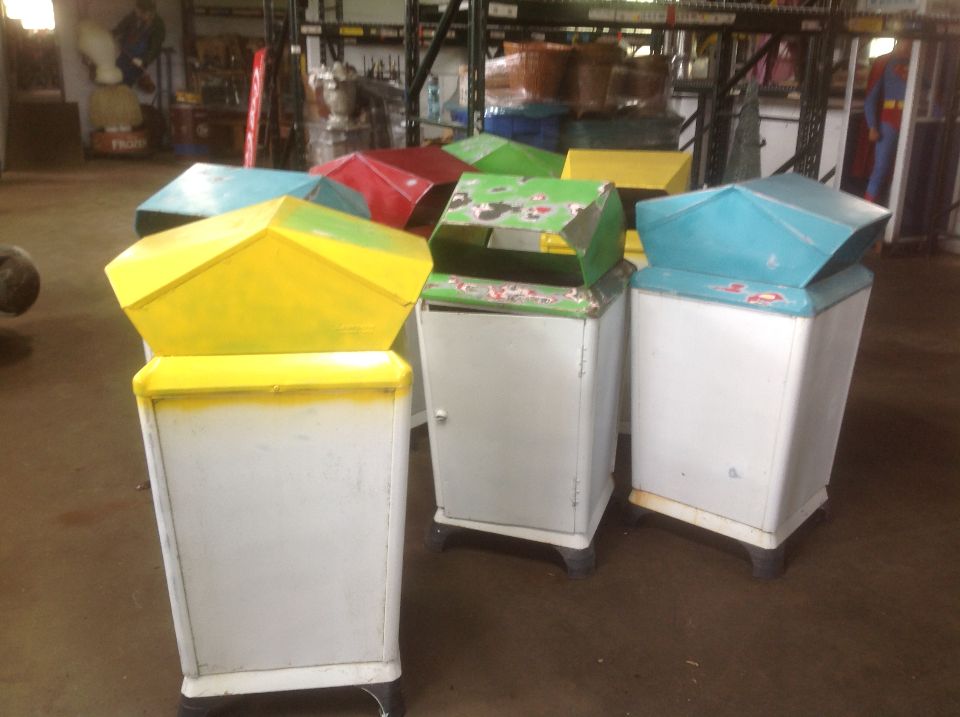 MidCentury Amusement Park Lawson Trash Cans « Obnoxious Antiques