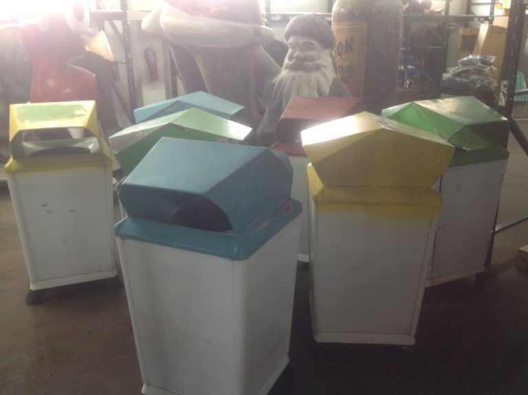 MidCentury Amusement Park Lawson Trash Cans « Obnoxious Antiques