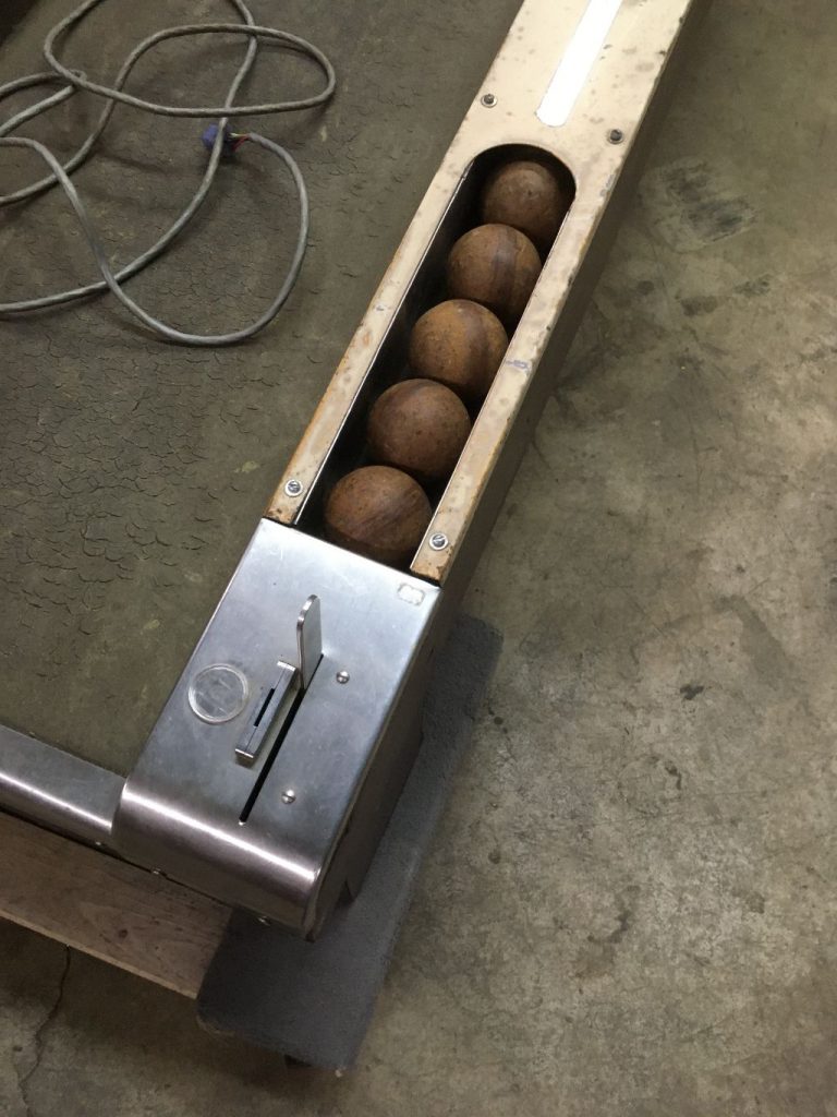 1950’s Coin Operated Penny Arcade Skee Ball Machine « Obnoxious Antiques