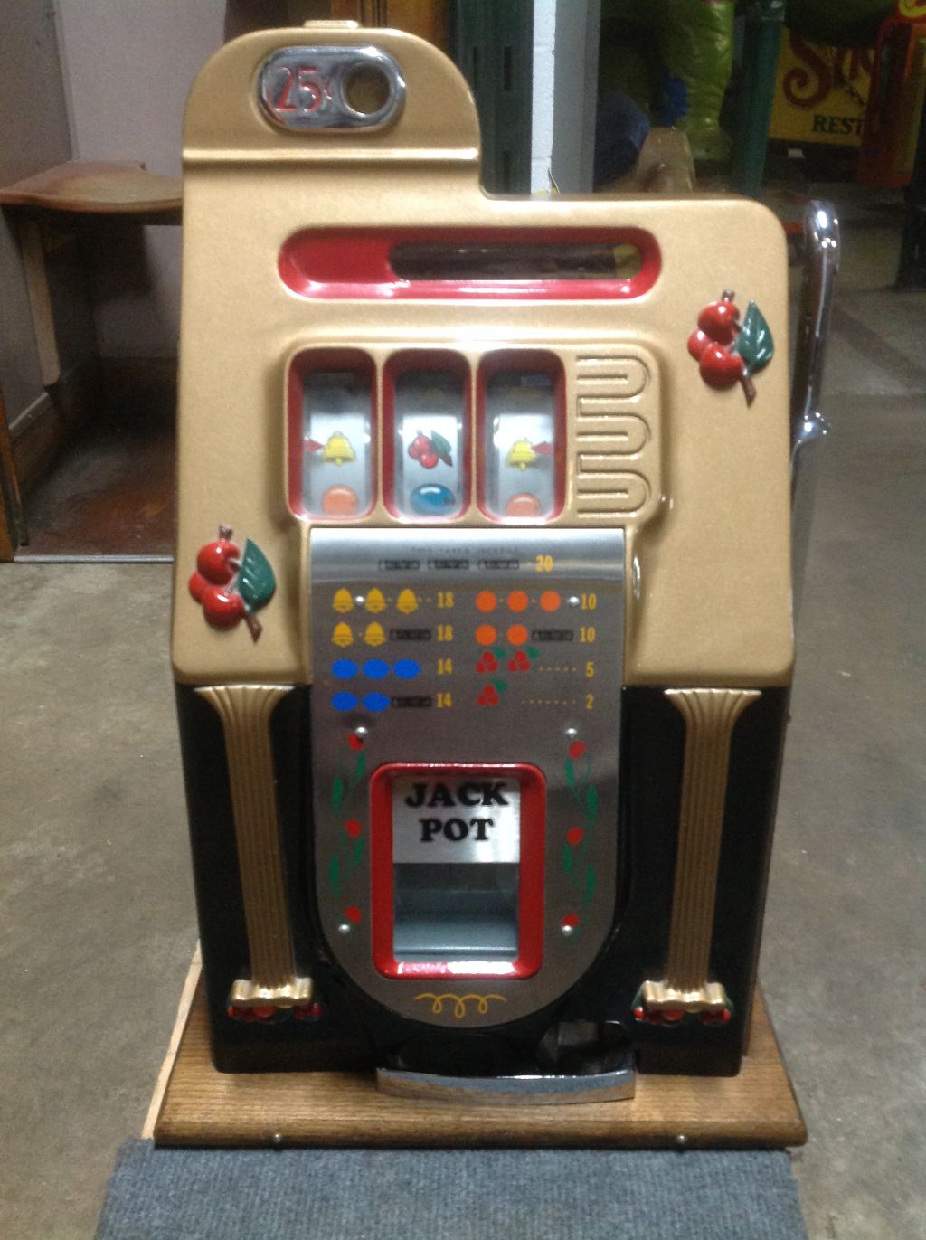 Antique Mills Golden Falls Slot Machine 25 Cent « Obnoxious Antiques
