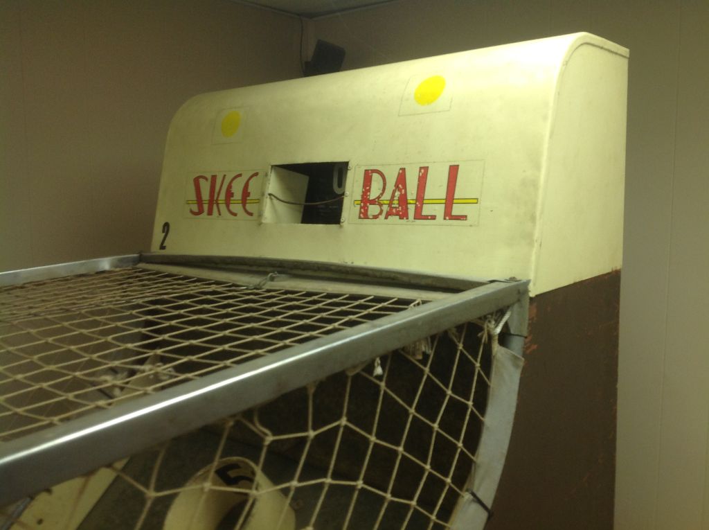 1950’S Coin Operated Penny Arcade Skee Ball Machine « Obnoxious Antiques